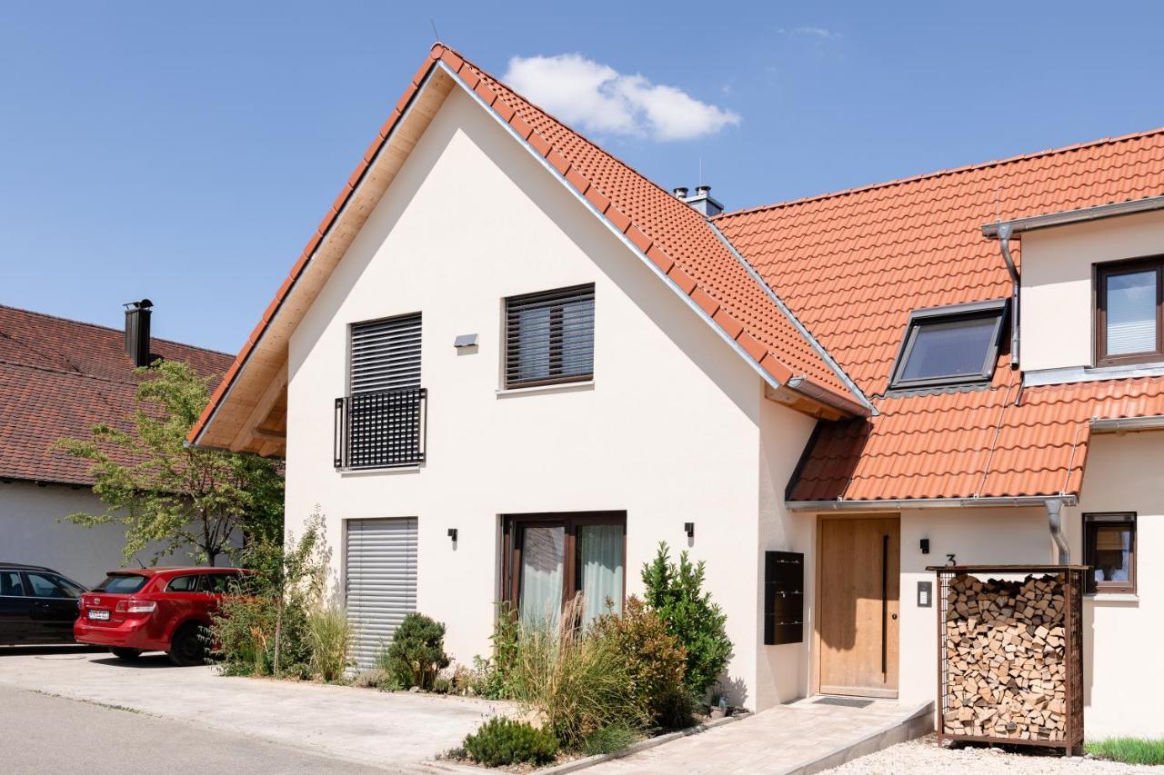 Ferienwohnung 'Pinie' Mit Terrasse Auf Dem Bodanrueck Radolfzell am Bodensee Exterior photo